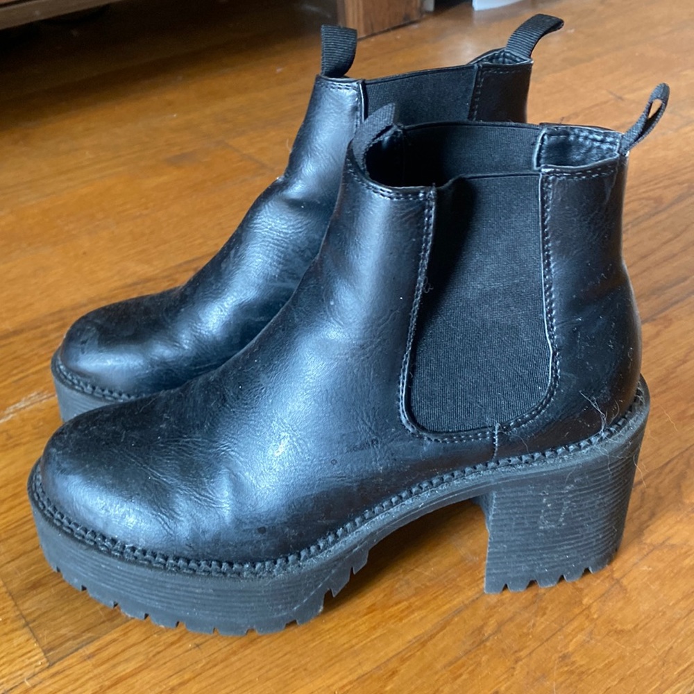 Nasty gal black booties